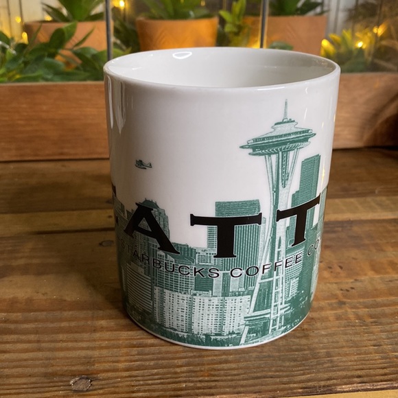 Starbucks Barista 2002 Skyline Series from Series One Featuring Seattle - Picture 2 of 15